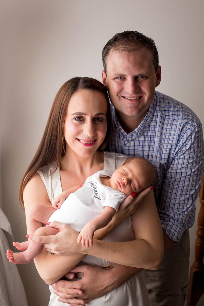 natural newborn baby photographer