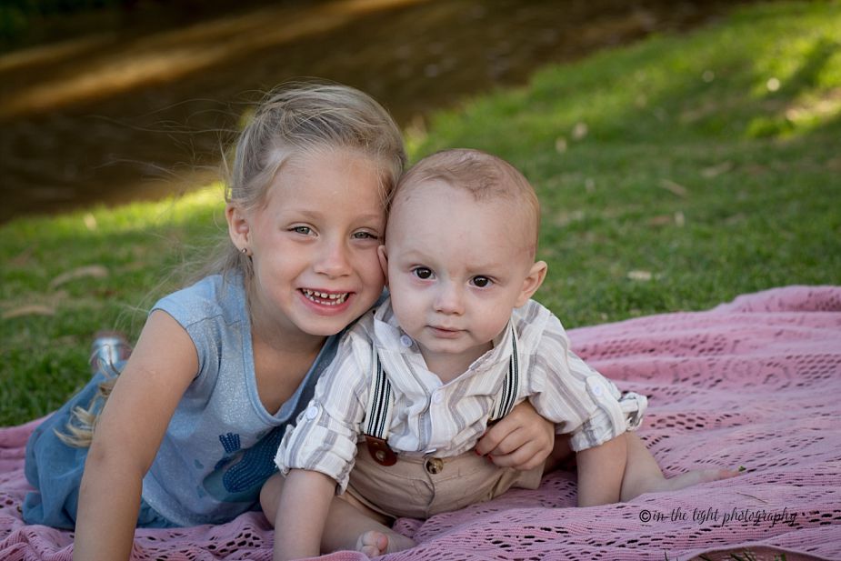 outdoors family photos at Irene dairy farm
