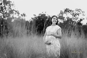 Black and white photo of a pregnant mommy during her maternity session in Pretoria east